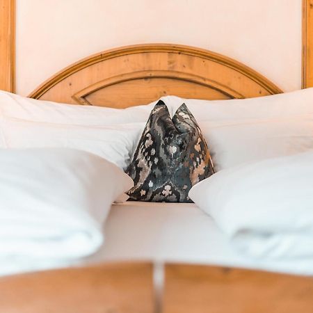 בראייס Hotel Erika מראה חיצוני תמונה