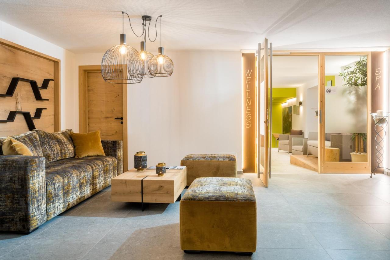 בראייס Hotel Erika מראה חיצוני תמונה