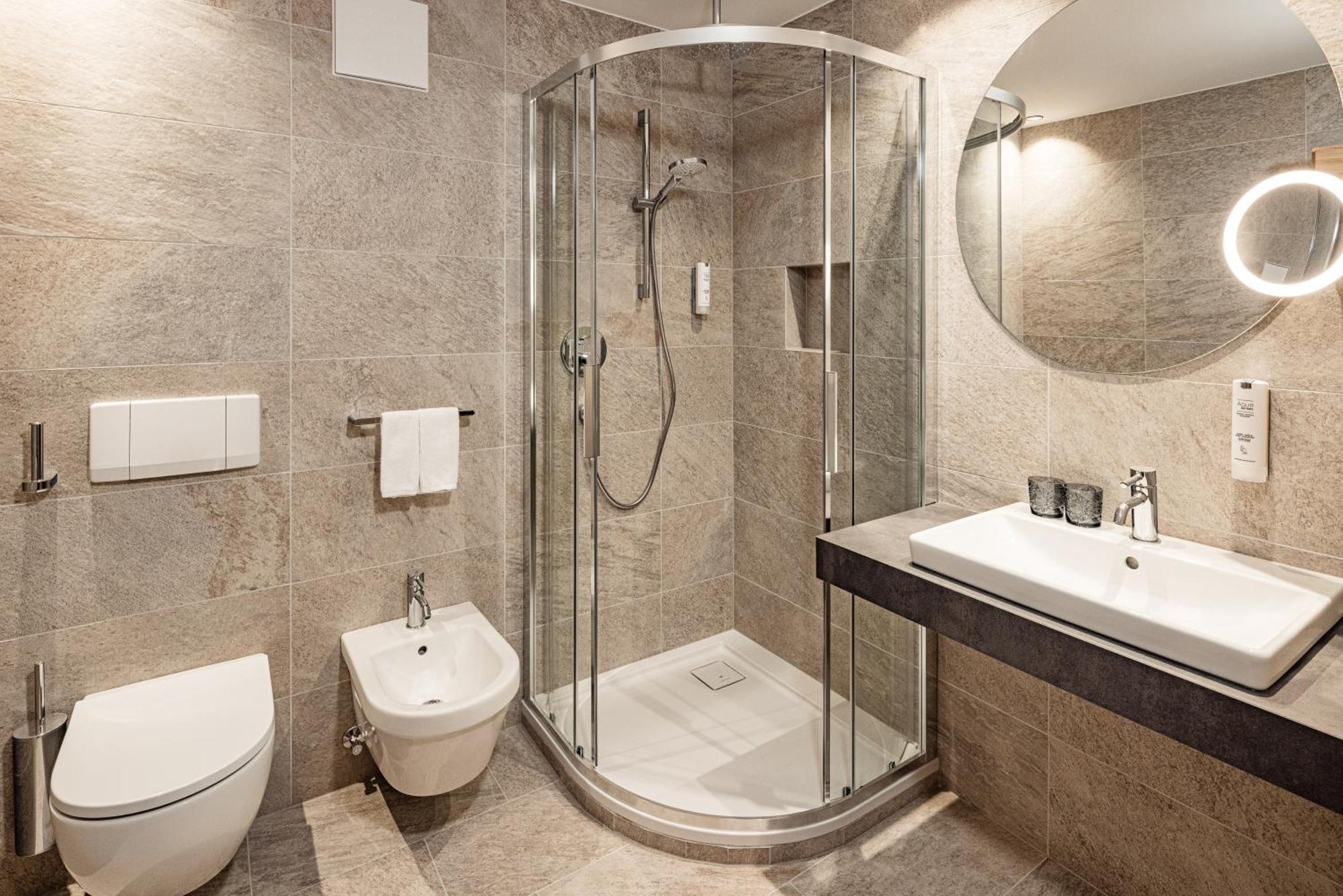 בראייס Hotel Erika מראה חיצוני תמונה